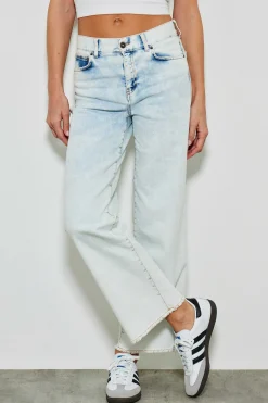 536 Lena Jeans Large