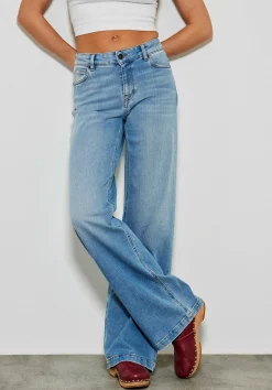 702 Leslie Jeans Large