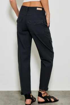 551 Margaret Pantalon Boyish