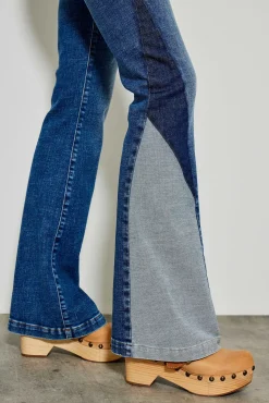 331 Monica Jeans Flare