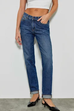 299 Tara Jeans Boyfit
